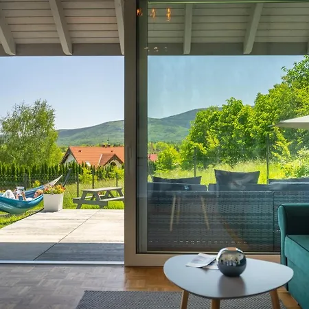 Ale Fajnie - Taras Z Widokiem Na Góry Karpacz